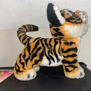 FurReal Friends Roarin’ Tyler